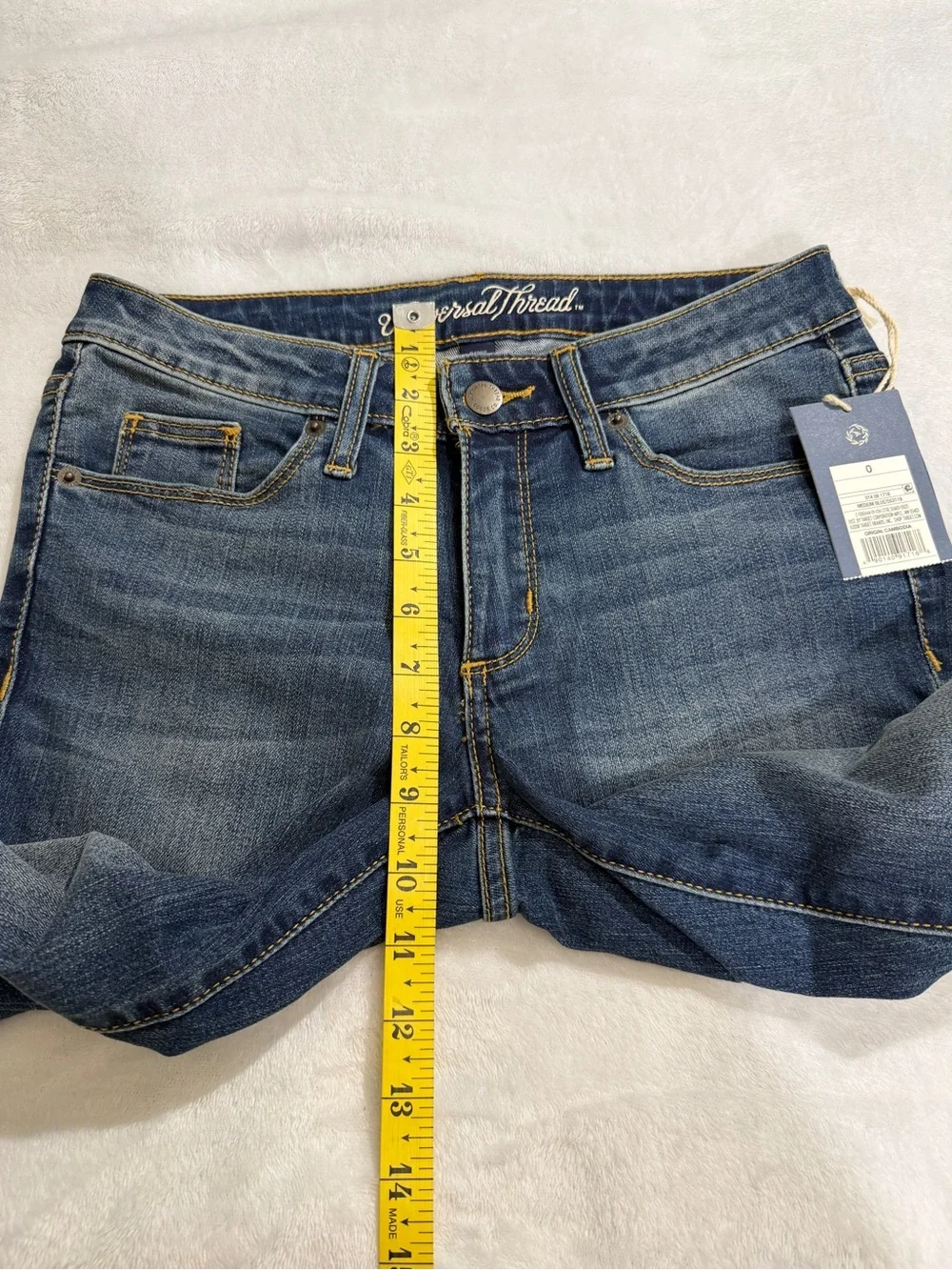 Universal Thread Women's Medium Blue Skinny Jeans
